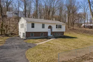 153 S Pascack Rd, Nanuet, NY 10954 - Photo 2