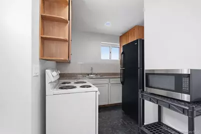 153 S Pascack Road, Nanuet, NY 10954 - Photo 18