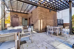 345 E 93rd St, New York, NY 10128 - Photo 32