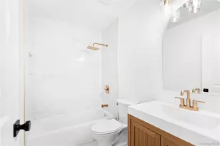 43 Circuit Rd, Bellport, NY 11713 - Photo 12