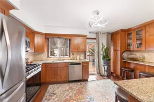 204 Sommer Ave, New York, NY 10314 - Photo 4