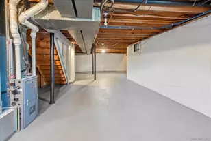 4 Seymour Dr, New City, NY 10956 - Photo 16