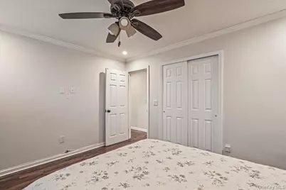 67-11 Bell Boulevard #2, Oakland Gardens, NY 11364 - Photo 14