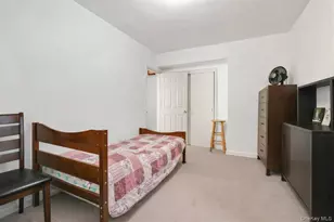 141-05 Pershing Crescent, Briarwood, NY 11435 - Photo 22