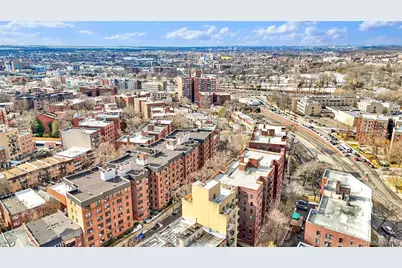 141-05 Pershing Crescent #516, Briarwood, NY 11435 - Photo 32