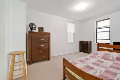 141-05 Pershing Crescent #516, Briarwood, NY 11435 - Photo 20