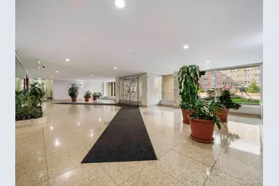 3 Sadore Ln #4P, Yonkers, NY 10710 - Photo 4