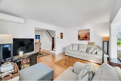 11454 121st Street, Ozone Park, NY 11420 - Photo 10