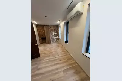 294 Broadway, Brooklyn, NY 11211 - Photo 8