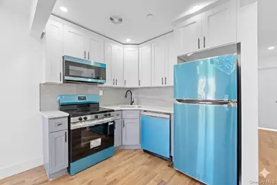 1116 Blake Avenue, Brooklyn, NY 11208 - Photo 10