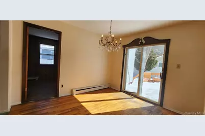 250 Overton Street, Deer Park, NY 11729 - Photo 12