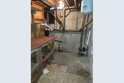 250 Overton Street, Deer Park, NY 11729 - Photo 30