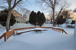 250 Overton St, Deer Park, NY 11729 - Photo 4