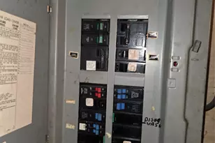 250 Overton St, Deer Park, NY 11729 - Photo 32