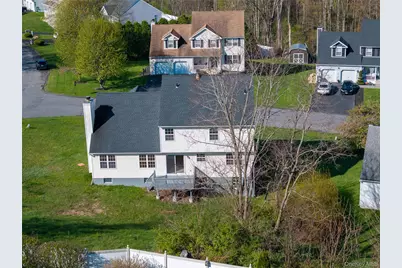 2 Shadowbrook Lane, Newburgh, NY 12550 - Photo 24