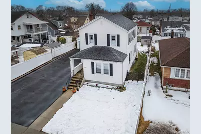 1060 Midland Street, Uniondale, NY 11553 - Photo 34