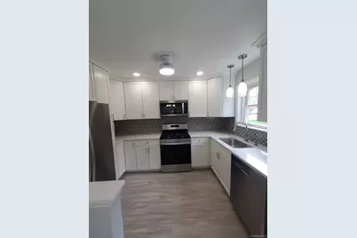 1879 Crompond Road #A-21, Peekskill, NY 10566 - Photo 6