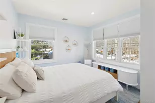 55 Squires Ave, East Quogue, NY 11942 - Photo 12