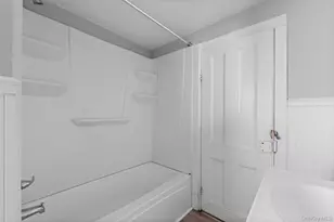 19 Barclay St, Poughkeepsie, NY 12601 - Photo 20