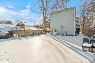 19 Barclay St, Poughkeepsie, NY 12601 - Photo 24