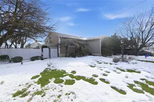 3 Archer St, Freeport, NY 11520 - Photo 16