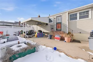 3 Archer St, Freeport, NY 11520 - Photo 18