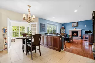 653 Creekside Ln, Fishkill, NY 12524 - Photo 10