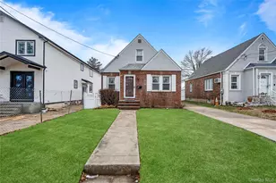 19 William St, Valley Stream, NY 11580 - Photo 2