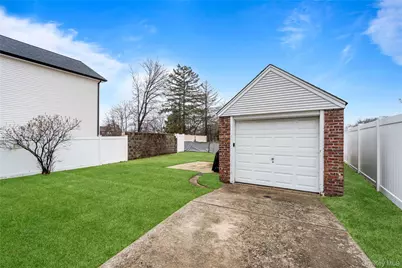 19 William Street, Valley Stream, NY 11580 - Photo 18