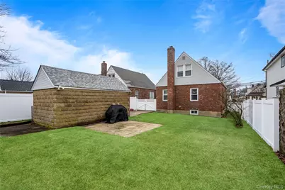 19 William Street, Valley Stream, NY 11580 - Photo 22