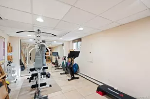 31 Prescott Pl, Old Bethpage, NY 11804 - Photo 36