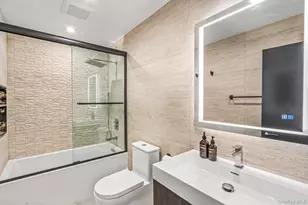 3000 Holiday Park Dr, Merrick, NY 11566 - Photo 12