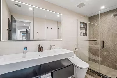 3000 Holiday Park Drive, Merrick, NY 11566 - Photo 16