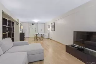 14205 Roosevelt Ave, Flushing, NY 11354 - Photo 2