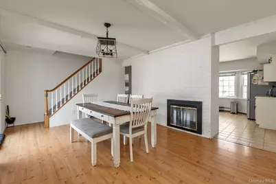 32 Return Lane, Levittown, NY 11756 - Photo 6