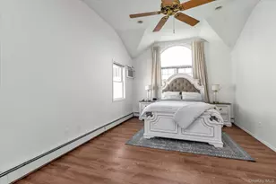 32 Return Ln, Levittown, NY 11756 - Photo 14