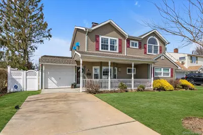 32 Return Lane, Levittown, NY 11756 - Photo 2