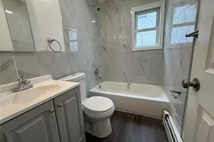 210 Wellington St, Hempstead, NY 11550 - Photo 12