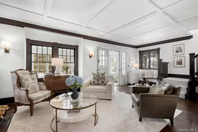 30 Myrtle Boulevard, Larchmont, NY 10538 - Photo 10