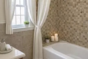 [Address not provided], Lindenhurst, NY 11757 - Photo 14