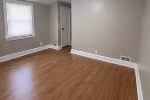 [Address not provided], Lindenhurst, NY 11757 - Photo 4