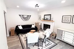 22 Berkshire Rd, West Babylon, NY 11704 - Photo 8