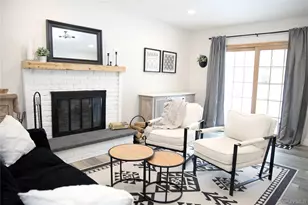 22 Berkshire Rd, West Babylon, NY 11704 - Photo 6