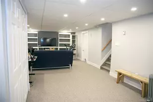 22 Berkshire Rd, West Babylon, NY 11704 - Photo 22