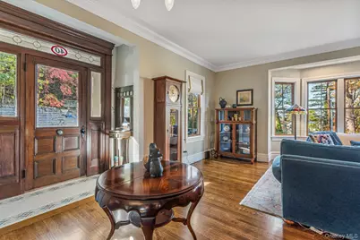 40 Park Way, Sea Cliff, NY 11579 - Photo 6