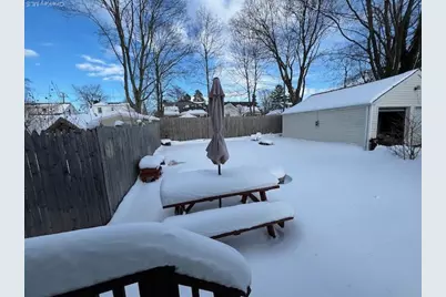 5 Shadyside Avenue #A-Right side, Port Washington, NY 11050 - Photo 16