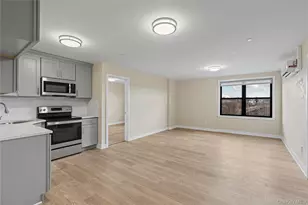 135 Wakefield Ave, Yonkers, NY 10704 - Photo 2