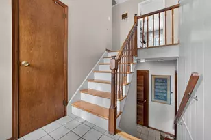 36 E Mayer Dr, Suffern, NY 10901 - Photo 8