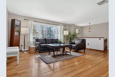 36 E Mayer Drive, Suffern, NY 10901 - Photo 14