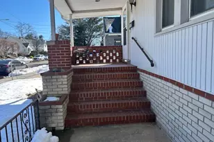 389 Hamilton Ave, Hewlett, NY 11557 - Photo 2